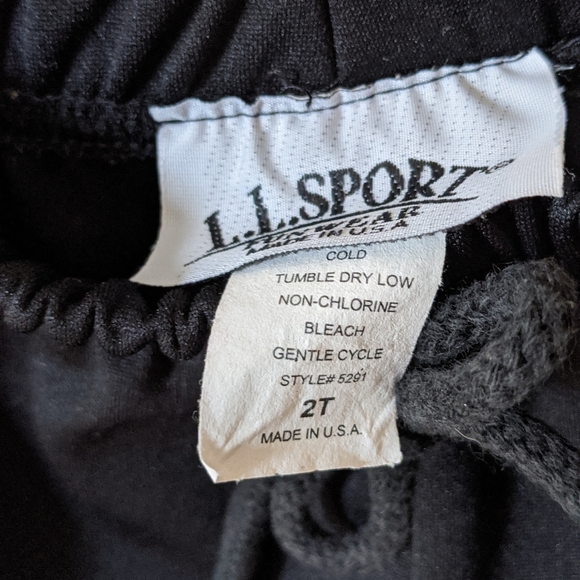 🫶Bundle 3 for $10 Toddler's 2T Athletic Pants - Picture 3 of 3